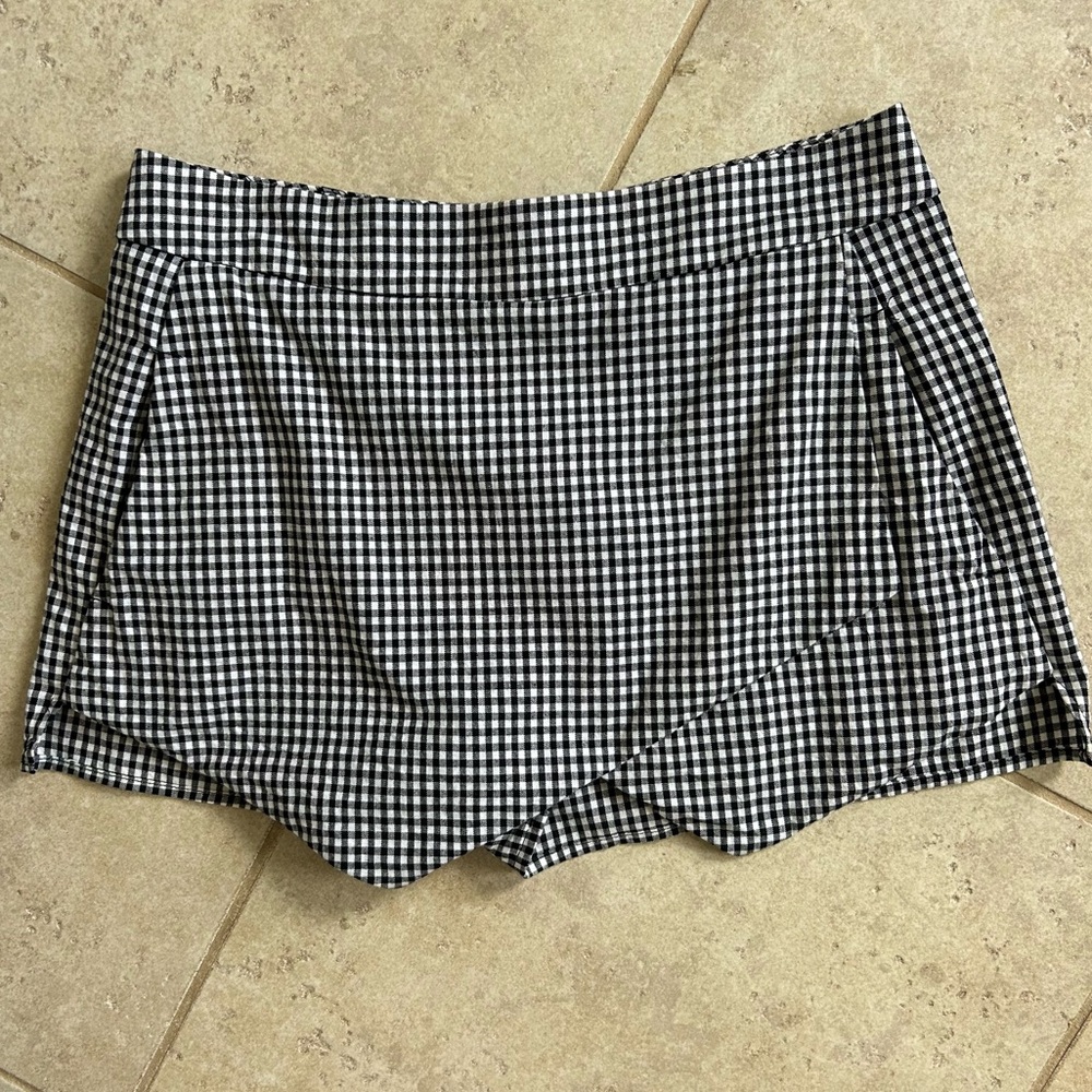 AQUA Black Gingham Check Mini Skort Skirt Coquette Twee Preppy Schoolgirl Size M - Picture 3 of 8